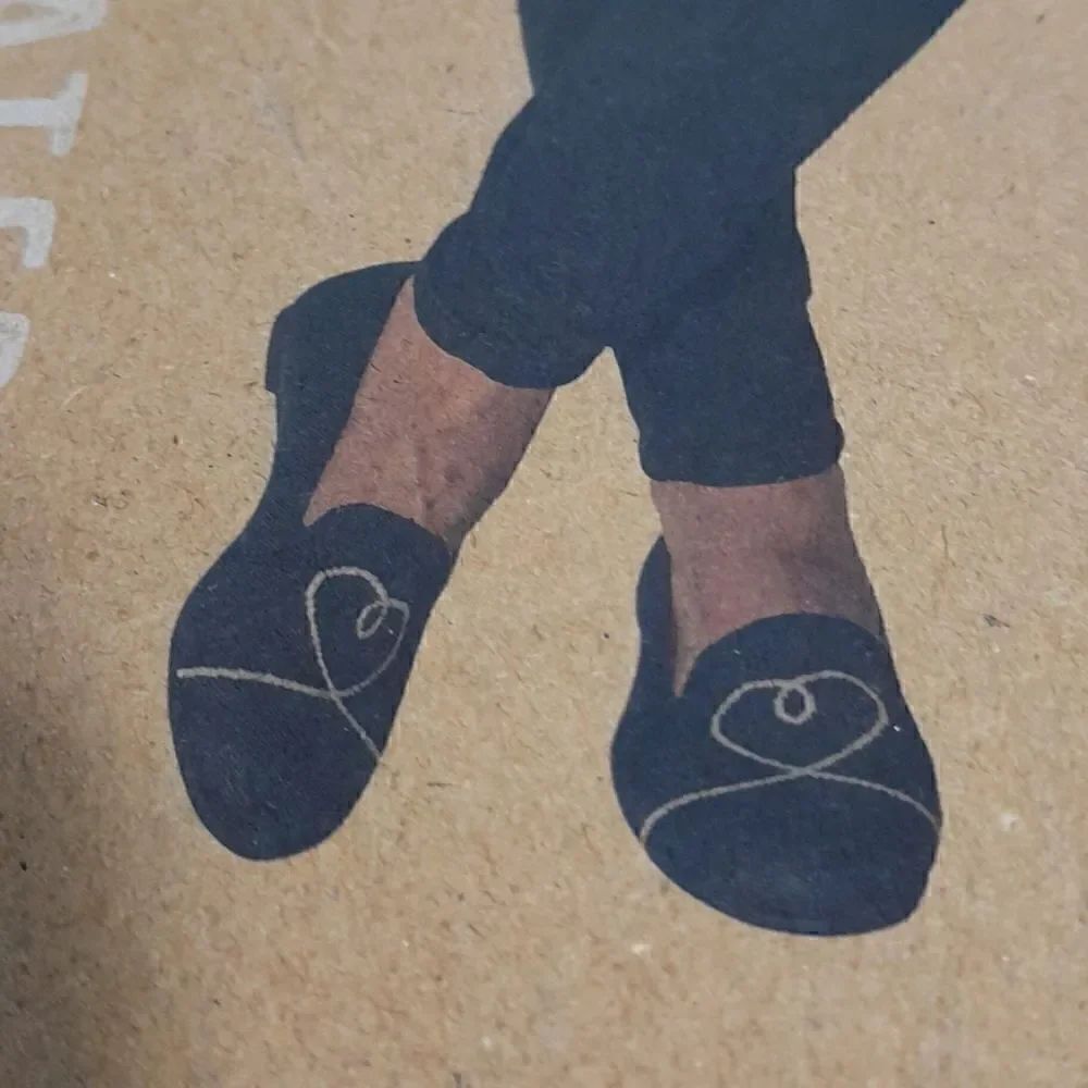 "LOVE" Serra Flats..."ROTHY WANNABEES"...New in box....Size 9.